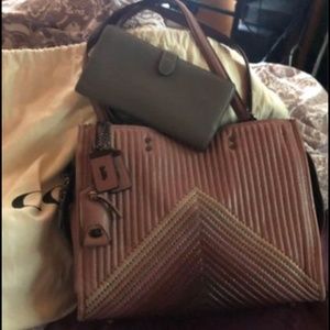 Coach carryall
